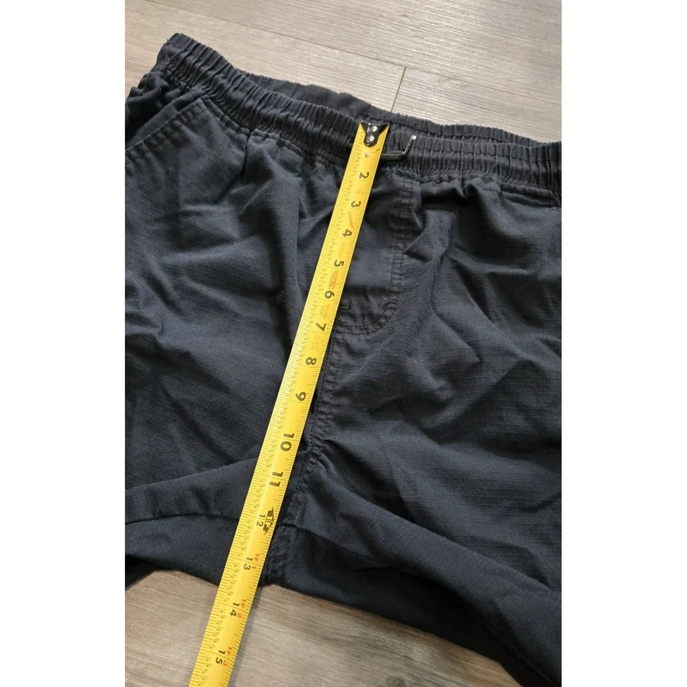 Vintage Y2K Southpole Black Ripstop Cargo Shorts Drawstring Men's Size Small